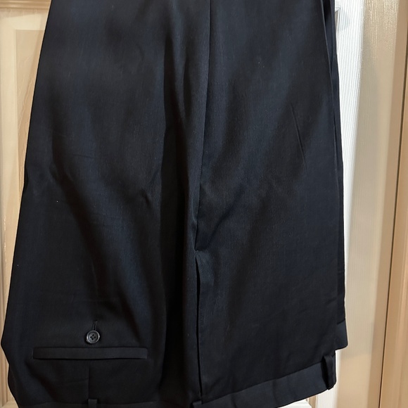 54 L gray suit and matching pants 46 x 32 - Picture 6 of 6